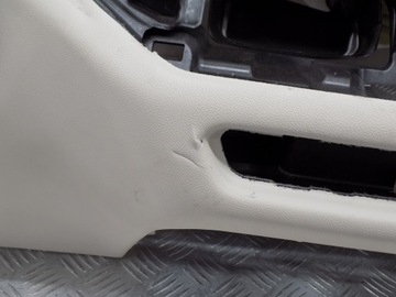 фото thumb №11, Bmw g07 g05 g06 панель консоль оригінал шкіра