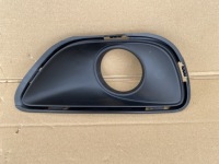 фото thumb №1, Porsche cayenne решітка права бампера протитуманної фари