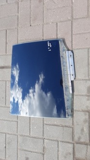 фото thumb №1, Скло двері лівий задня toyota yaris 07r