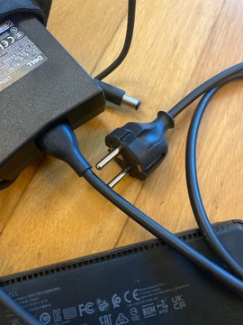 СТАНЦИЯ DELL D6000 HDMI USB-C с блоком питания Dell мощностью 130 Вт и кабелем питания