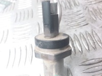 2012 bmw m5 шланг паливний 2284753 Ціна, фото thumb