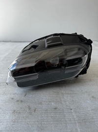 фото thumb №1, Передняя левая лампа full led porsche taycan 9j1