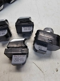 фото thumb №8, Переключатель выключатель стекло audi a4 a5 a6 a7 4g0959851 комплект