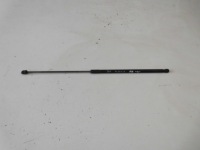 фото thumb №1, Привід амортизатор капот 3aa823359a vw passat b7