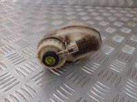 фото thumb №1, Бачок жидкость тормозной toyota avensis t22 1.8