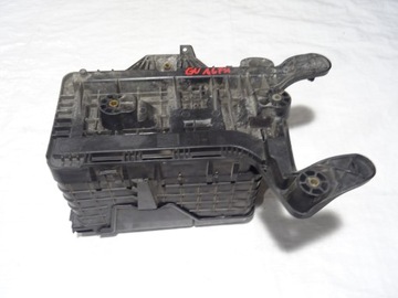 фото thumb №7, Основа корпус акумулятора vw golf v 5 1k0 1.6 fsi 1k0915333c