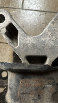 фото thumb №3, Кронштейн кронштейн renault captur i 112849985r