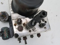 фото thumb №6, Lexus is 200-300 1999 насос abs