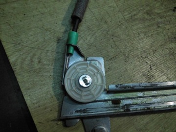 фото thumb №6, Volvo s40 v40 96-03 підйомник вікна правий зад