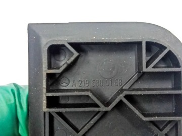 фото thumb №15, Mercedes-benz cls c219 2005 панелі розподільчі, консоль