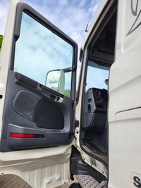 фото thumb №10, Кабина комплектная scania r highline strimline 13 r новый typ подвеска