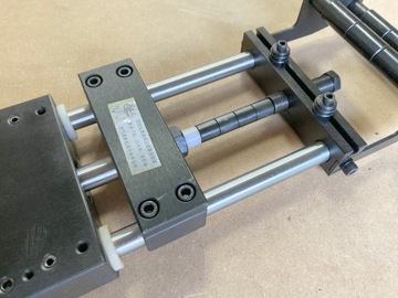 Podajnik pneumatyczny do blachy 150 mm 4500 netto