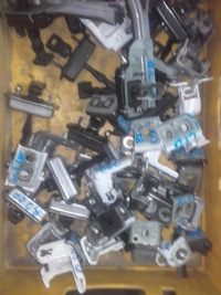 фото thumb №1, Peugeot 2008 петля дверь lub ограничитель дверь