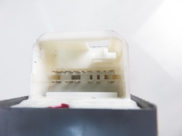 фото thumb №6, Панель стекло toyota auris i e15 192835