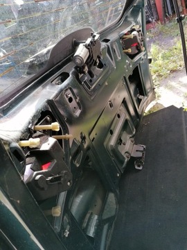 фото thumb №6, 16 ford galaxy 00-05 r комплектная крышка багажника