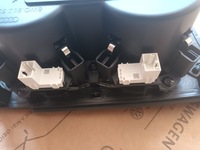 фото thumb №14, Audi a4 b9 a5 f5 защита панель туннель подстаканник 8w1864261c 8w0862533a/b 72km