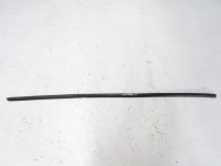 фото thumb №1, Chevrolet cruze hb прокладка молдинг порог правая