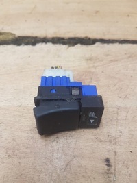 фото thumb №1, Переключатель отопления сиденье volvo 850