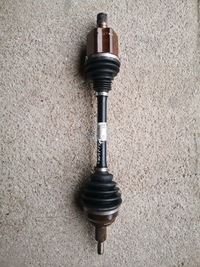 фото thumb №1, Піввісь vw crafter 2n0407271n