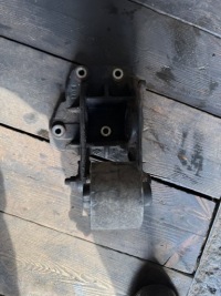 фото thumb №1, Renault master ii 2.2 dci кронштейн / кронштейн двигателя
