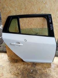 фото thumb №1, Volvo v60 12- двері задня задні