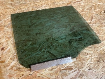 фото thumb №9, Opel zafira a 2001 зад сторона правая стекло дверь задних