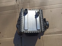 фото thumb №1, Радіатор інтеркулер mercedes w205 c-klasa