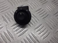 фото thumb №1, Выключатель регулировки зеркало dacia duster, sandero, dokker, logan renault 820