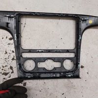фото thumb №13, Volkswagen passat b7 usa рамка радіо молдинг панель приладів середня 561857212d