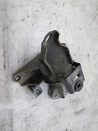 фото thumb №1, Кронштейн подушка коробки sx4 s-cross 1.6 ddis