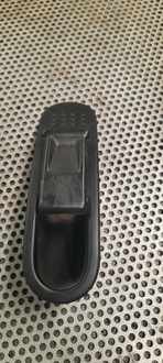 фото thumb №1, Кронштейн na dokumenty 7700351883 renault master