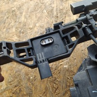 фото thumb №5, Замок датчик дверь правый перед laguna ii 4pin