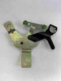 фото thumb №1, Кронштейн заднього середнього поперечина безпеки bmw x1 f48 7375550