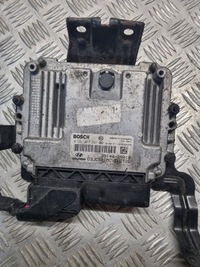 фото thumb №1, Бортовий комп'ютер блок керування 0281017331