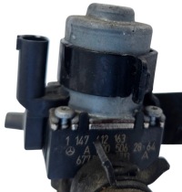 фото thumb №1, Mercedes w205 электроклапан a0005062864