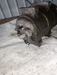 фото thumb №1, Компрессор кондиционера 8708581 volvo