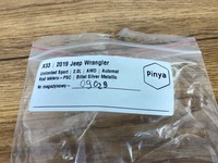 фото thumb №9, Резиновый элемент прокладка стойка правая jeep wrangler jl 2018+ usa