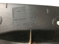 фото thumb №7, Chrysler pacifica 17- молдинг накладка крышки задняя