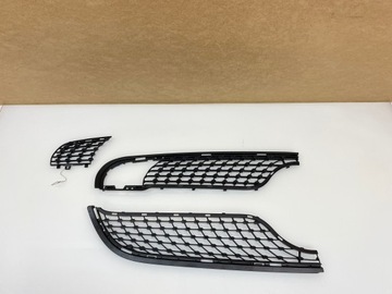 фото thumb №1, Mercedes amg gt w290 решітка заглушка фаркоп бампера