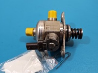 фото thumb №6, Помпа насос топлива peugeot 3008 ii 1.6 t hybrid4 0261520734 9828614580 -