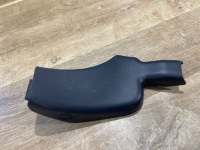 фото thumb №1, Захист заглушка шарнір багажника ліва range rover velar l560 j8a2-44251-ad