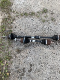 фото thumb №1, Привідний вал ліва opel corsa d 1.3 cdti 6 передач