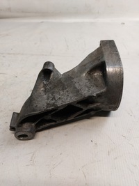 фото thumb №3, Лапи двигателя левая mercedes w211 2.7cdi