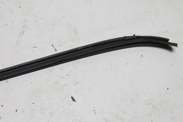 фото thumb №7, Планка скла права bmw e90