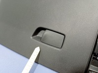 фото thumb №8, Renault clio v 19- бардачок пасажира eu 681081071r