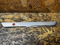 фото thumb №1, Планка пороговая подсвечиваемая renault 8201731140