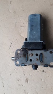 фото thumb №9, A6 c7 моторчик регулювання сидіння перед a7 4g