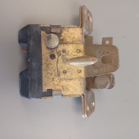 фото thumb №1, Замок задняя крышки багажника opel corsa vectra