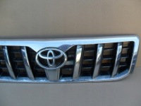 Toyota land cruiser 120 2002 2003 2004 2005 решётка радиатора Недорого, фото thumb