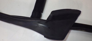 фото thumb №9, Прокладка стёкла правый зад 4f9839440n audi a6 c6 s6